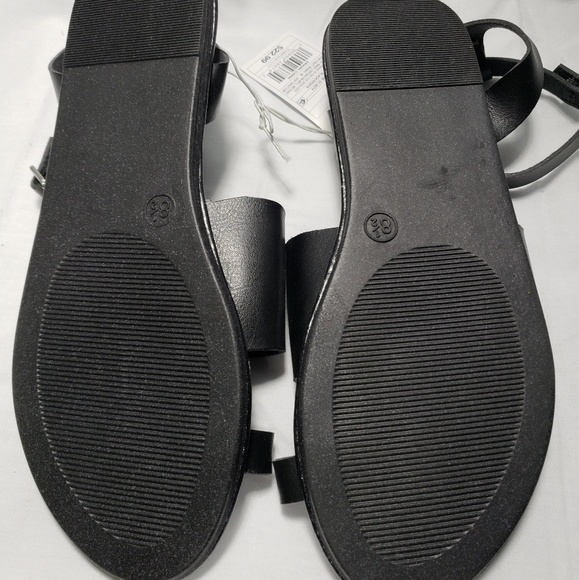 Universal Thread Black Sandals - Picture 5 of 8